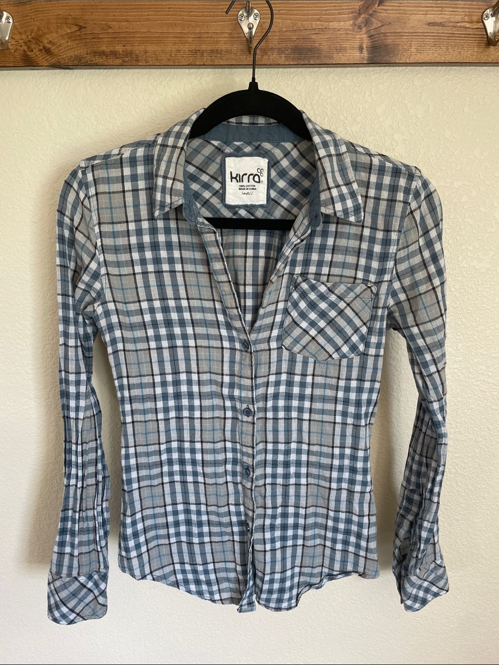 Kirra Cotton Casual Button-Down Shirt S Blue and Gray Plaid Top Button Back Boho